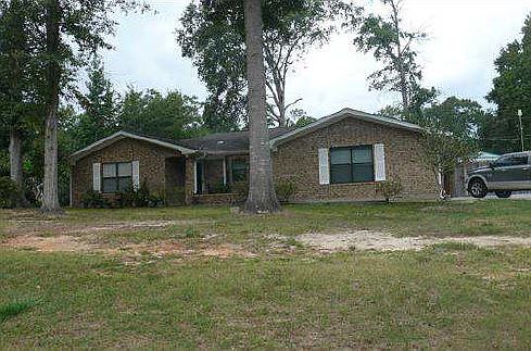 1st image of 922 Emerald Dr