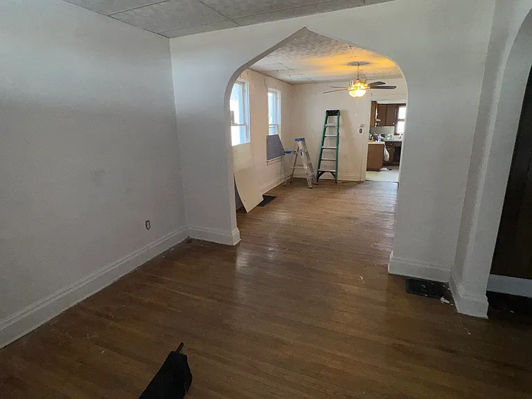152 Austin St — Photo 11