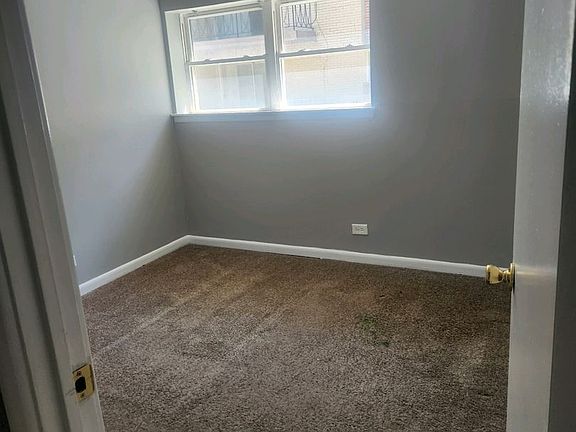 2nd image of 6921-6925 W Pershing St #6925-1C
