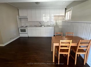 104 Helena St #BASEMENT, Wasaga Beach, ON L9Z 1R1