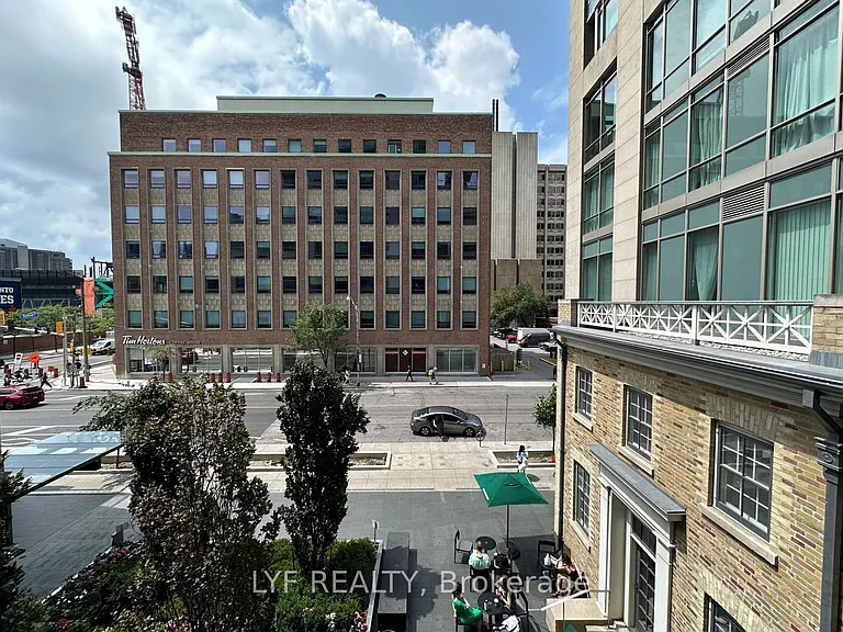 1 Bedford Rd #212 — Photo 18