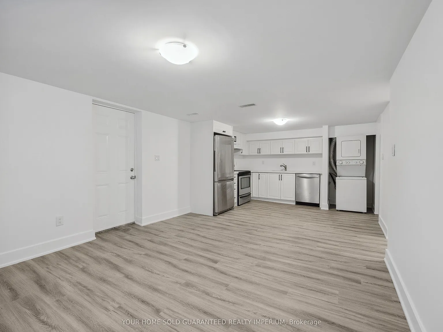 3 bed, $1,999 — Photo 3