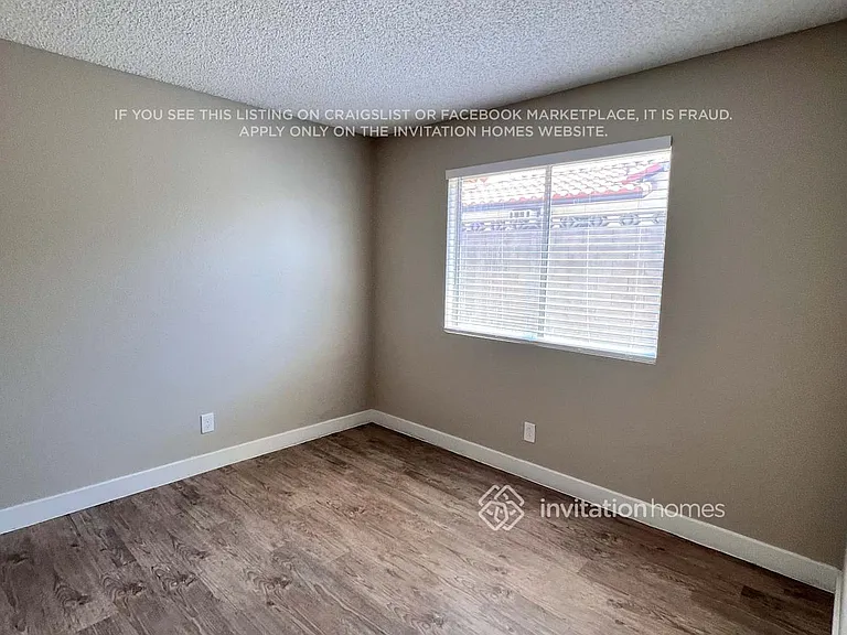 127 Sterling Dr — Photo 11