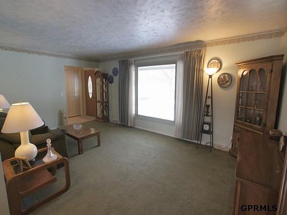 5th image of 3427 S 112th St