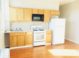 2140 S 4th St, Philadelphia, PA 19148