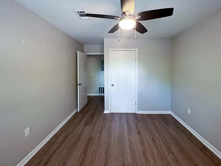 7420 SW 42nd Pl #D — Photo 11