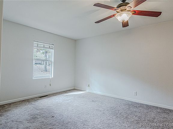 4th image of 78 Laurel Ct