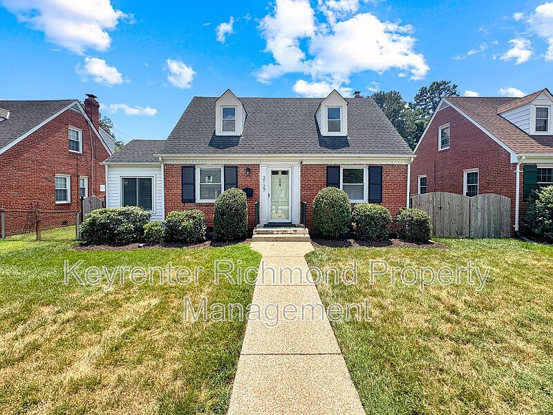 1st image of 2127 New Berne Rd