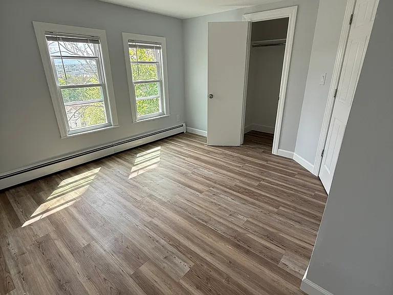 103 Walnut St #3 — Photo 5
