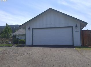7155 A St, Springfield, OR 97478