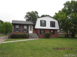 2601 Scarlet Cres, Charlotte, NC 28273