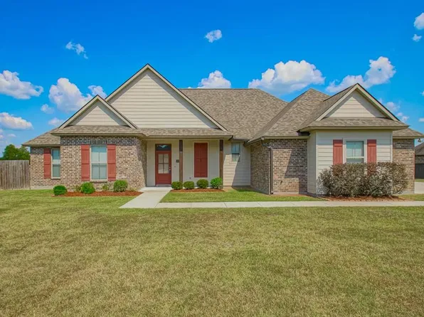 14106 Kaden Creek Dr, Walker, LA 70785