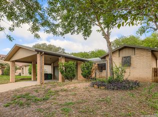 6207 Pancho Villa Dr, San Antonio, TX 78238