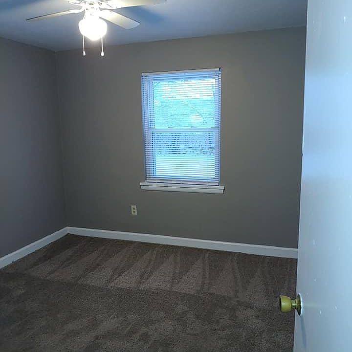 2nd image of 6901 Sennett Ave