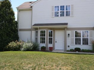 2535 Sheehan Dr UNIT 102, Naperville, IL 60564