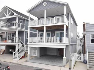 31 Florida St, Long Beach, NY 11561