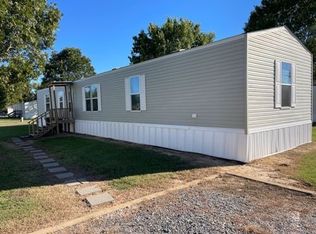 327 Fairgrounds Rd, Natchitoches, LA 71457