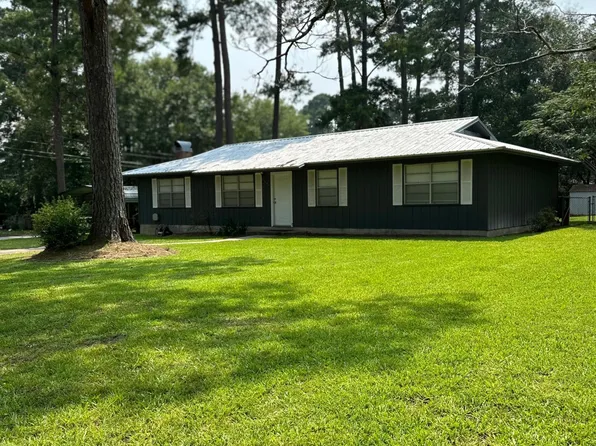 1501 Swan St, Thomasville, GA 31792