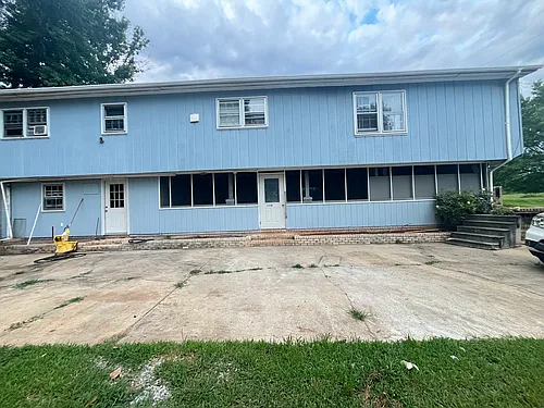 549 Berry Shoals Rd #B Photo 1