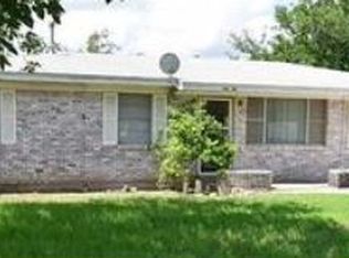 110 E Bobwhite Ln, Harker Heights, TX 76548