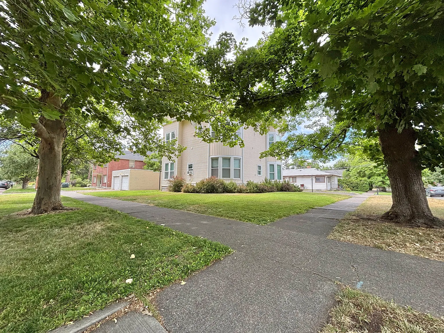 Studio, 500 sqft, $995 — Photo 3