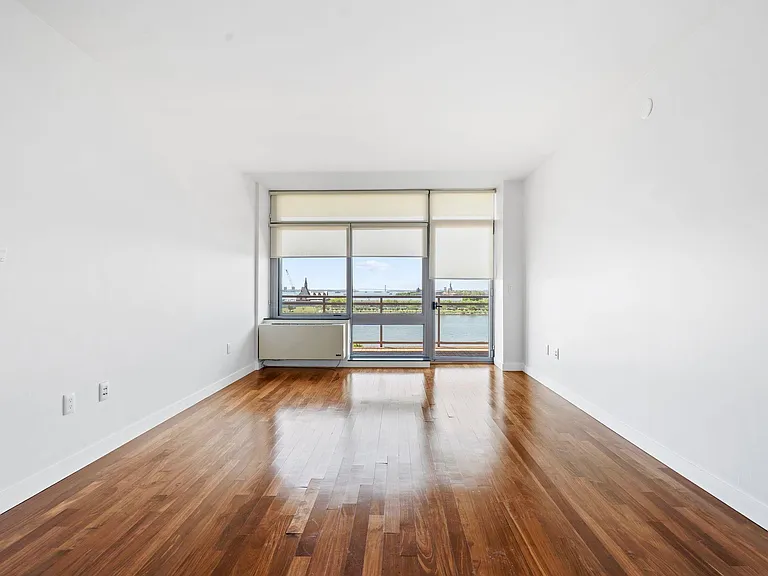 25 Hudson St #805 — Photo 20