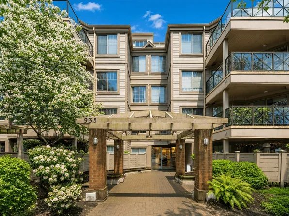 935 Johnson St #302, Victoria, BC V8V 3N5