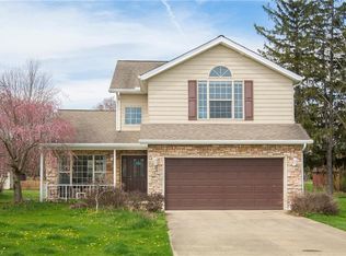 391 Barrett Rd, Berea, OH 44017