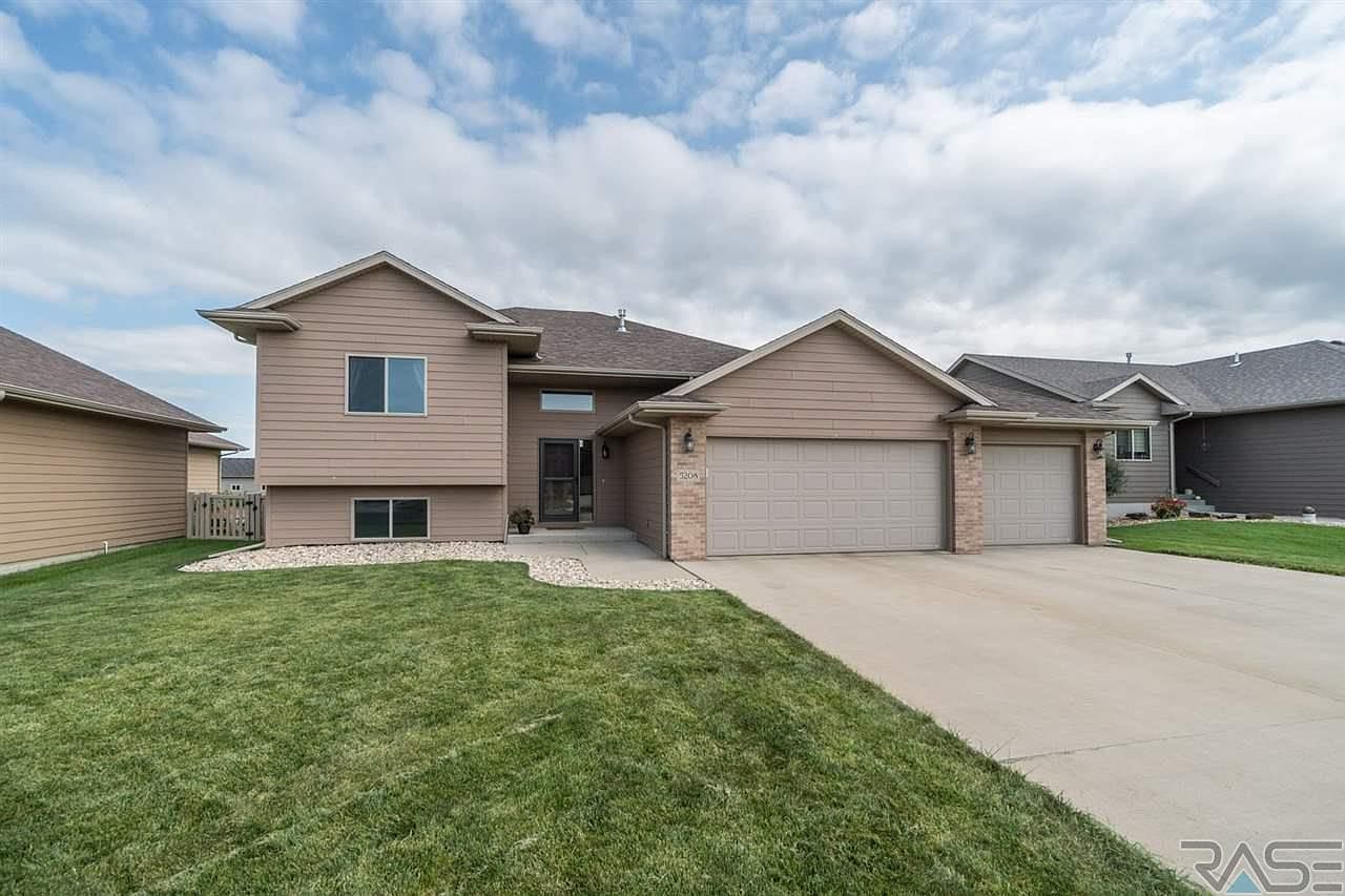 5208 S Bahnson Ave, Sioux Falls, SD 57108 Zillow