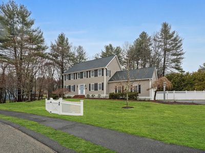 8 Gable Way, Medway, MA, 02053