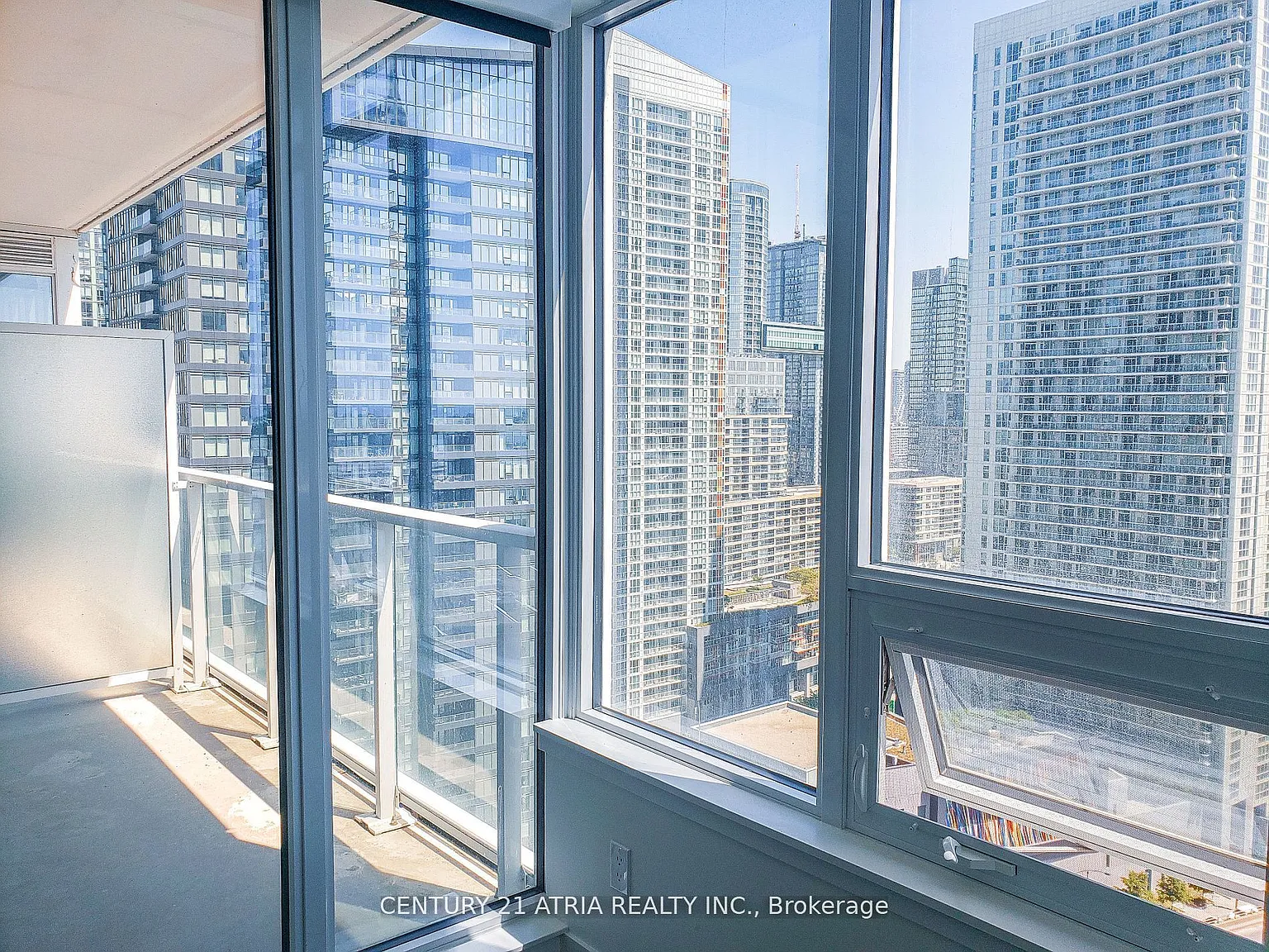 2 bed, $2,350 — Photo 4