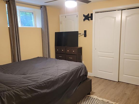 5th image of 345 Sprague Ave #2