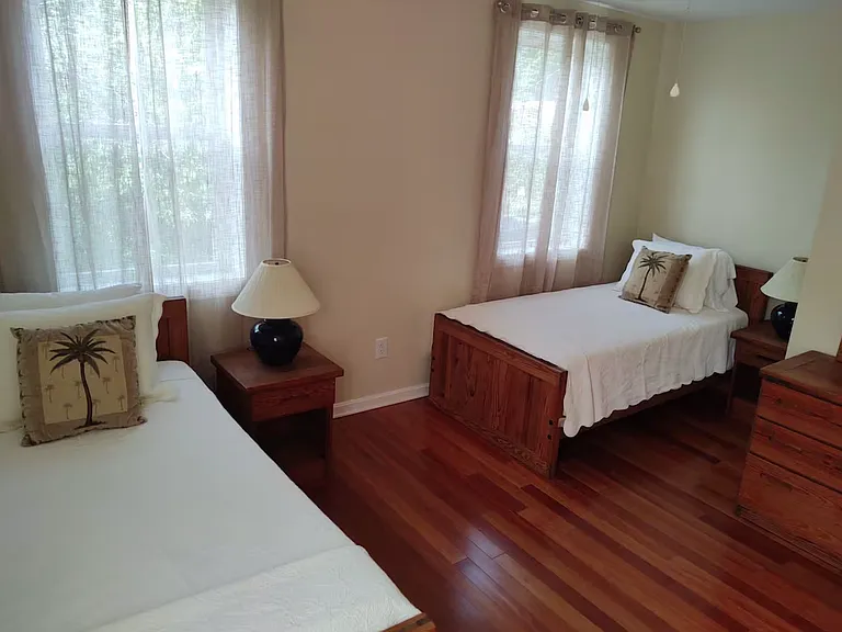 4219 Foote St NE — Photo 6