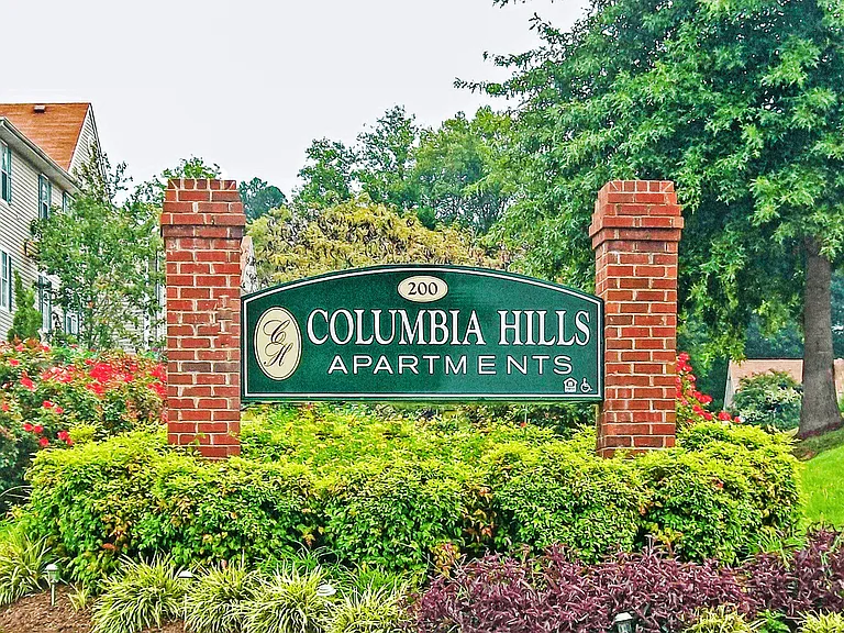 Columbia Hills Apartments — Photo 7