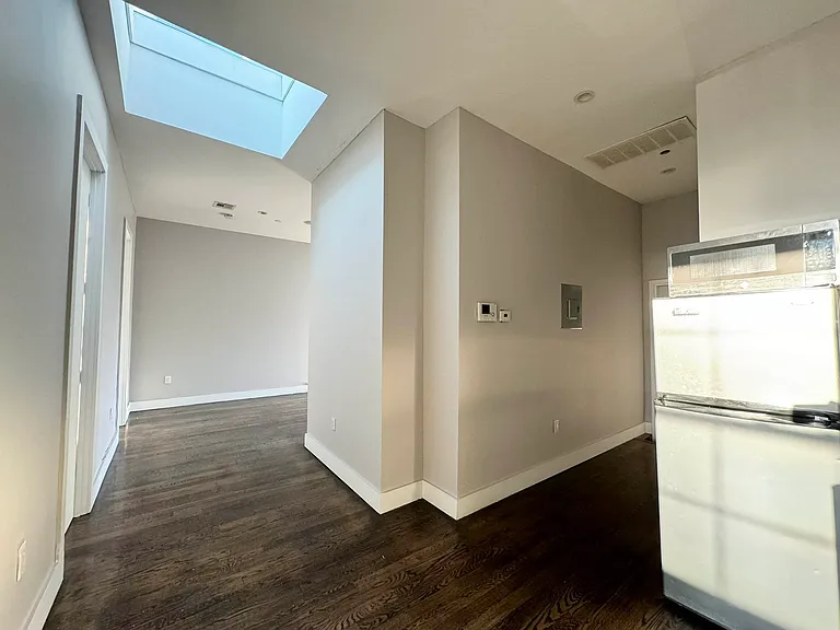 79 Stuyvesant Ave #4 — Photo 8