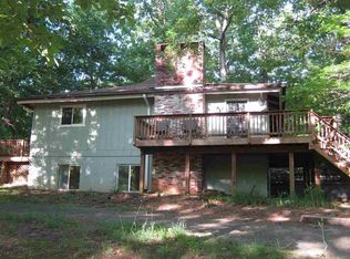 8 Dogleg Rd, Palmyra, VA 22963