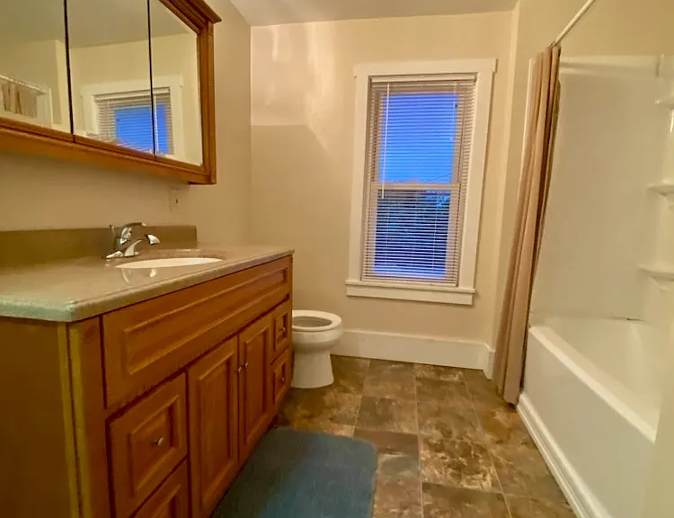 308 Rose St — Photo 12