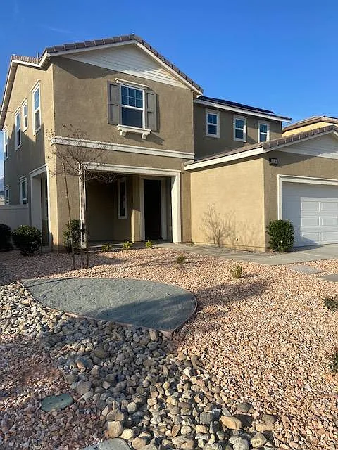 3 bed, 1662 sqft, $3,000 — Photo 2