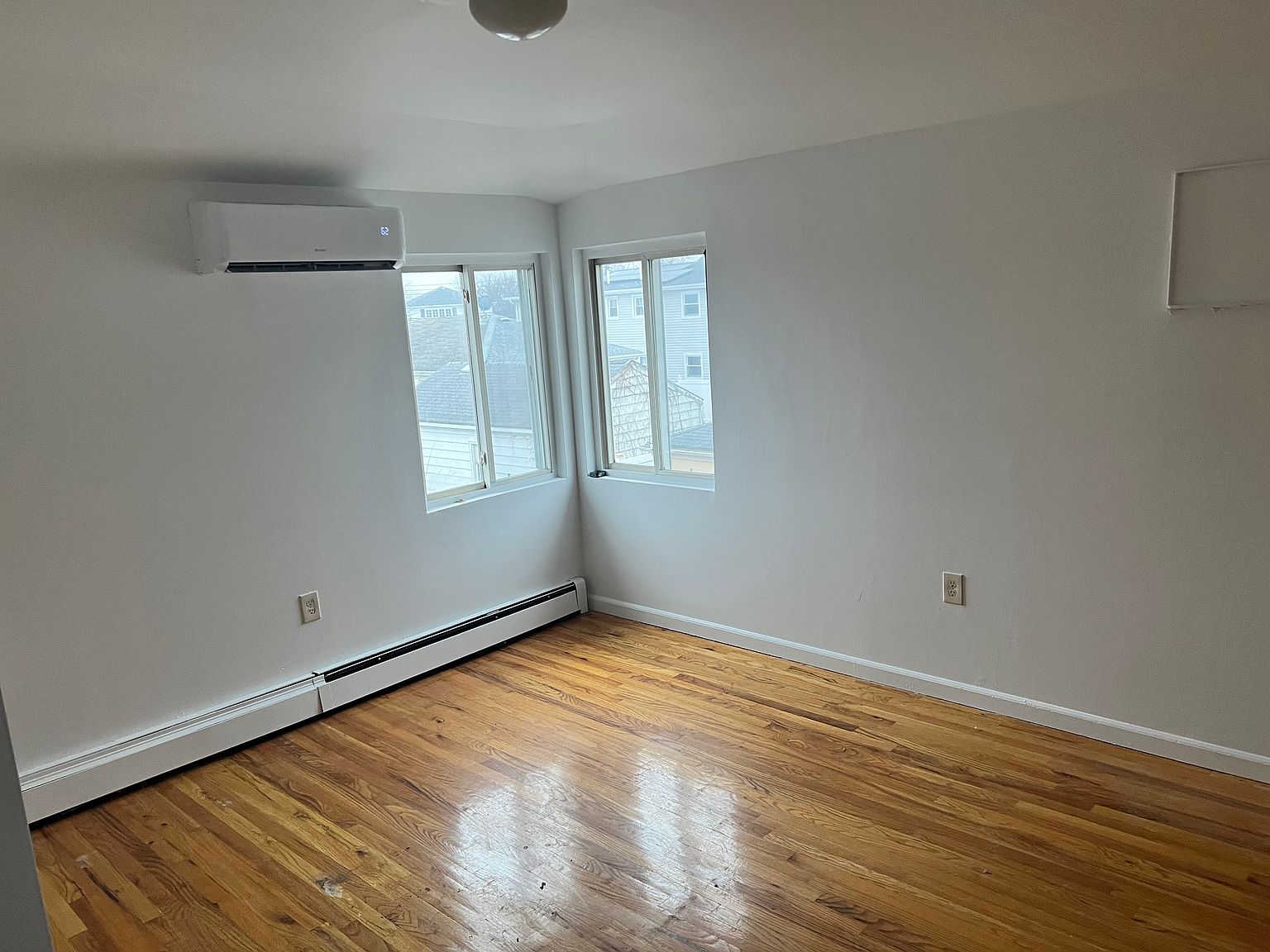 24162 148th Dr Floor 2, Rosedale, NY 11422 | Zillow