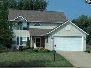 2122 Quail Hollow Dr, Brunswick, OH 44212