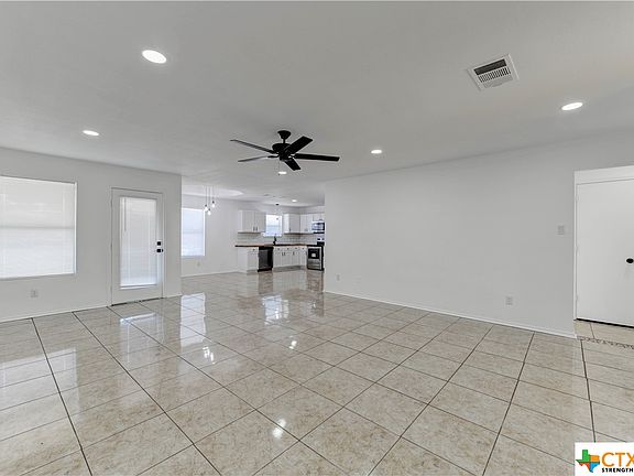 5th image of 4902 Judson Ave