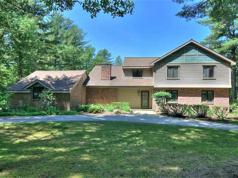 1st image of 43 Piping Rock Cir