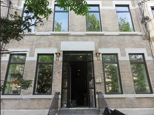 Rented by TheRealEstateCompany.com LLC | media 24