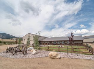 38 Arthur Fork Trl, Centennial, WY 82055