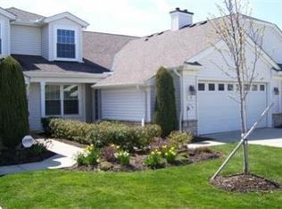 14 Whitaker Cv, Avon Lake, OH 44012