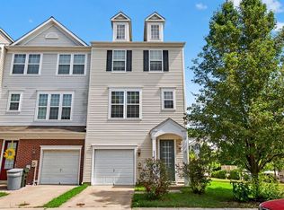 43527 Wild Iris St, California, MD 20619