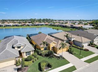 3692 Canopy Cir, Naples, FL 34120