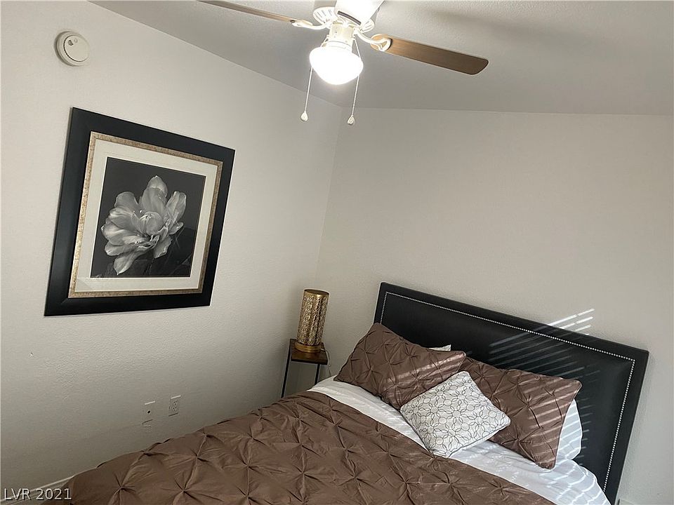 1st image of 3190 Tarpon Dr Unit 102