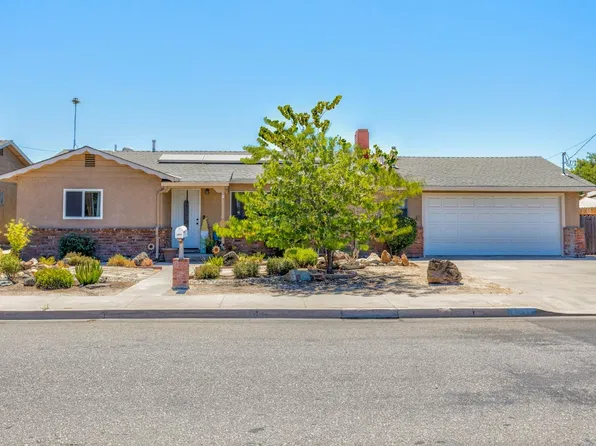 1211 E C St, Oakdale, CA 95361