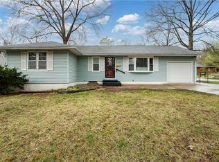 8207 E 111th St, Kansas City, MO 64134